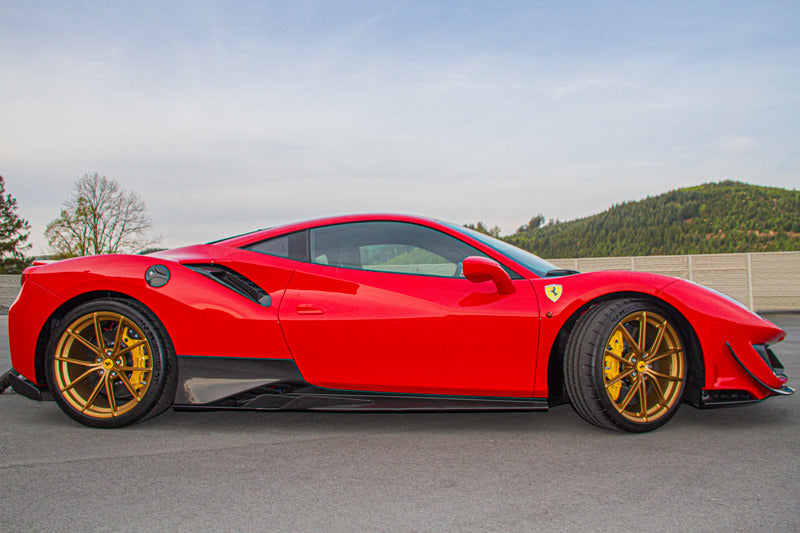 Ferrari 488/F8 - Carbon Fiber Side Skirts