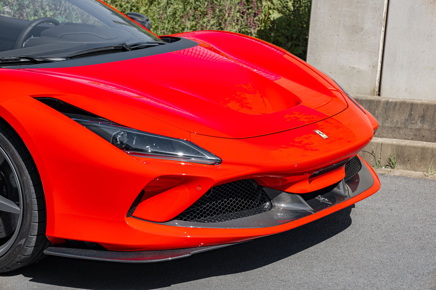Ferrari F8 - Carbon Fiber Front Spoiler + Side Air Guides (Set)