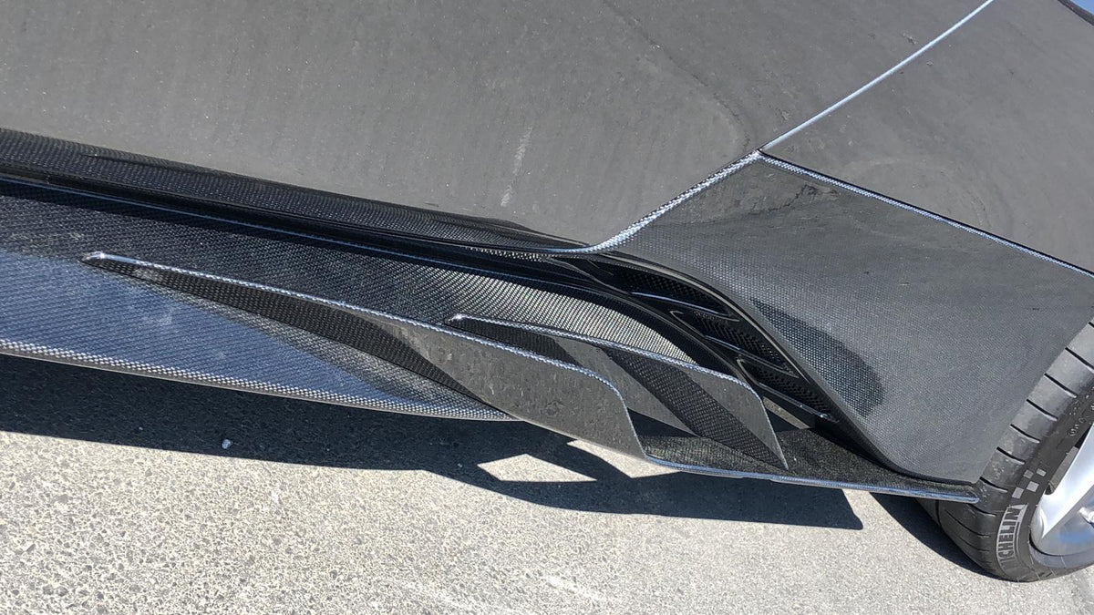 Ferrari 488/F8 - Side Skirts (WITH Wings) image 12