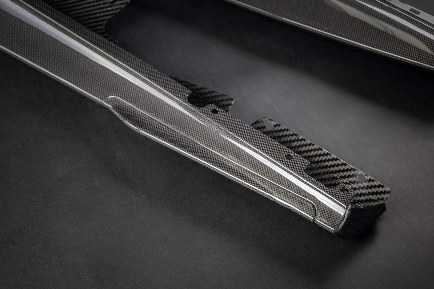 Ferrari Roma - Carbon Fiber Side Skirts (with Small Fin) image 5