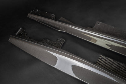 Ferrari Roma - Carbon Fiber Side Skirts (with Large Fin) image 2